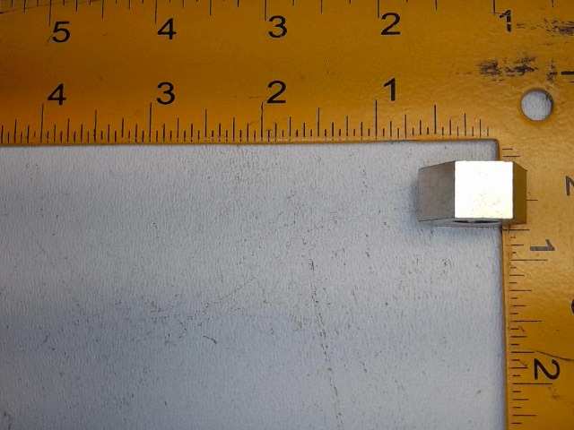255928 MACDON Nut