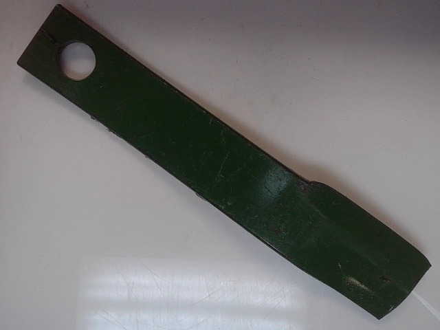 W45443 JOHN DEERE Blade