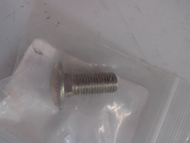 K3151-82520 Bolt for KUBOTA