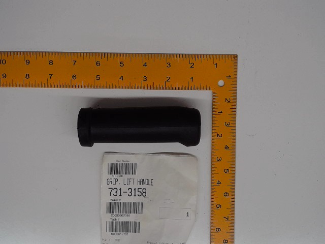 731-3158 Grip for CUB CADET