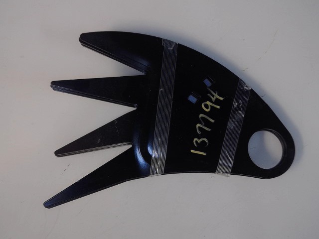 137794 Plate
