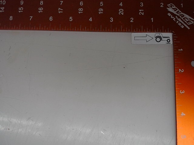 320034 MACDON Decal