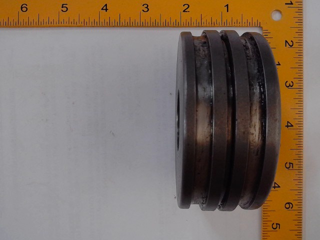 1-7031 Piston