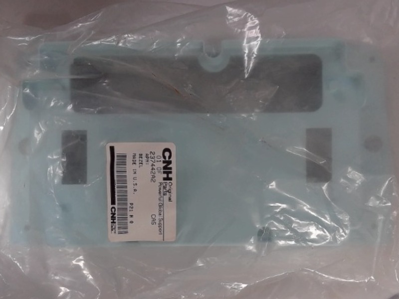 237442A2 Bezel for CASE NEW HOLLAND