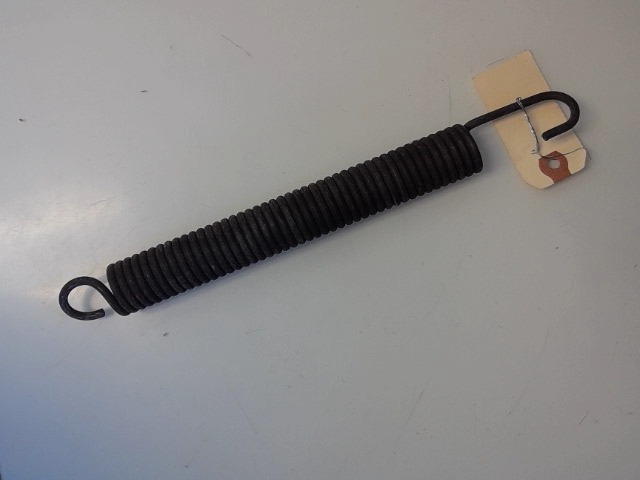732-04050D Spring for CUB CADET