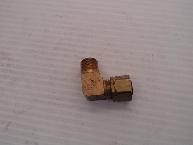 X269CA-4-2 Elbow for JOHN DEERE