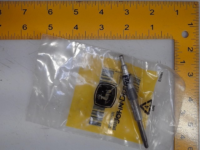 DZ120755 Glow Plug for JOHN DEERE