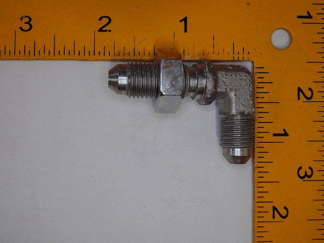 T37863 Fitting for JOHN DEERE