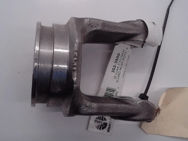 A-302-3500 Yoke for JOHN DEERE