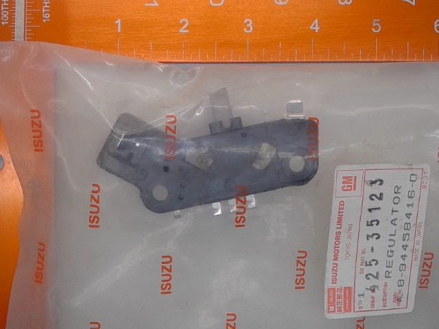 425-35123 Regulator for GEHL MANITOU