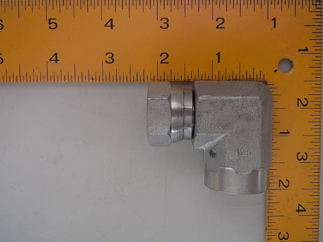 X2207-8-8 90 Fitting for JOHN DEERE