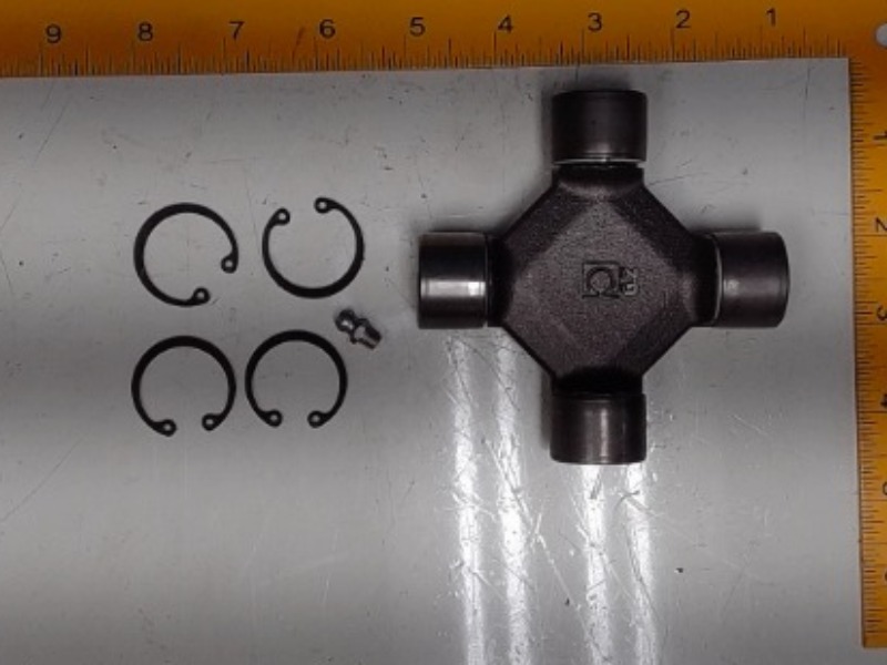 A-87517823 Cross/brg Kit for JOHN DEERE