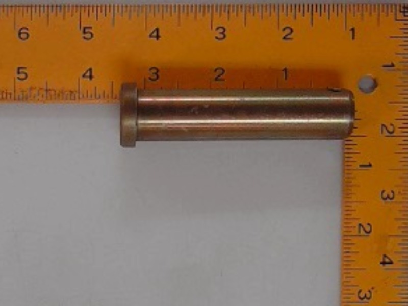 3772617M1 AGCO Pin