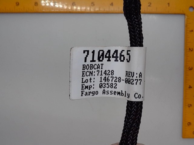 7104465 Harness for BOBCAT