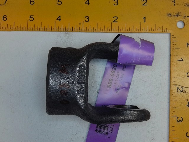 W800-0620 Yoke for AGCO