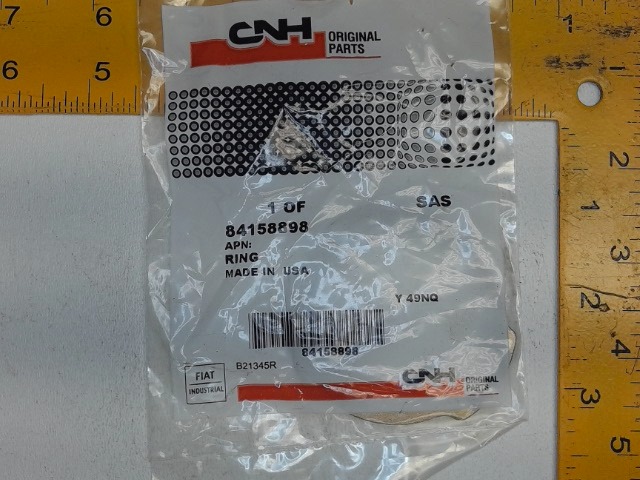 84158898 CASE Snap Ring