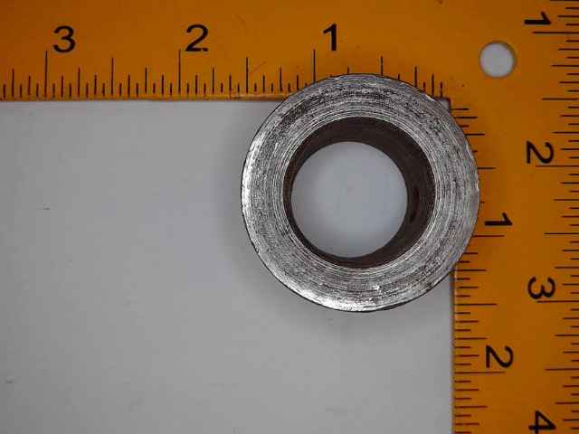 815947M1 Collar