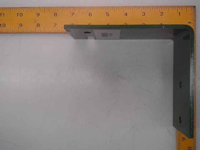 E83024 Brkt