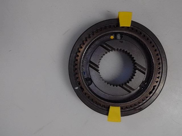 ECS8564 Synchronizer