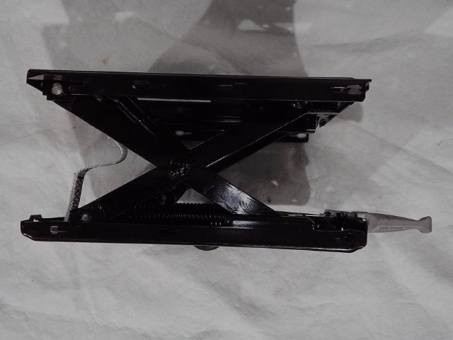 RD809-38560 Seat for KUBOTA