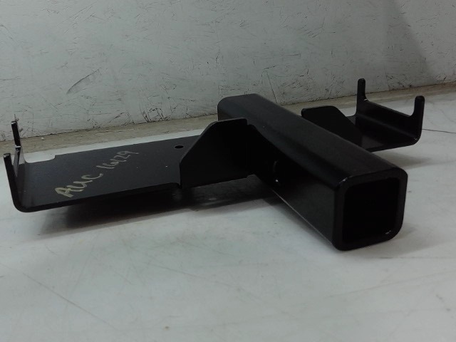 AUC16129 Brkt for JOHN DEERE