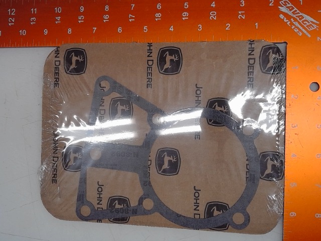M152184 Gasket for JOHN DEERE