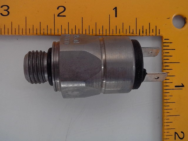 1411480 Switch for CLAAS