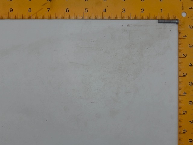 100755 Screw