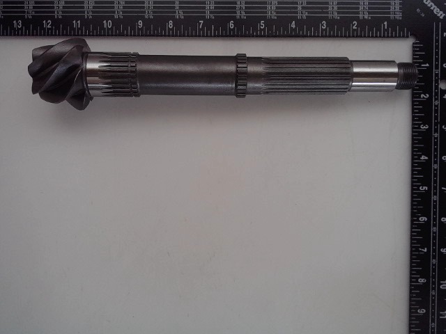 TA040-21700 Gear And Shaft for KUBOTA
