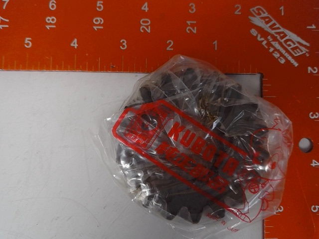 32530-21530 Gear for KUBOTA