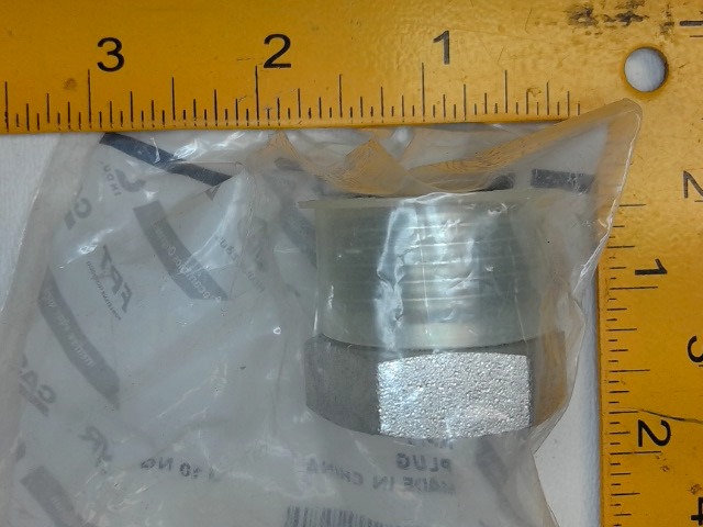 701-914 Plug for CASE NEW HOLLAND