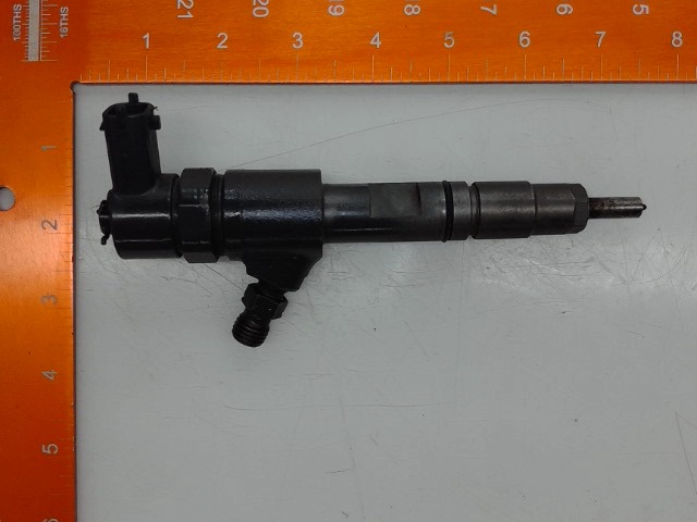 1J801-53050 Injector for KUBOTA