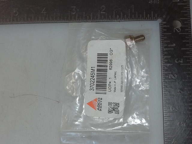 3702245M1 Screw/washer for AGCO
