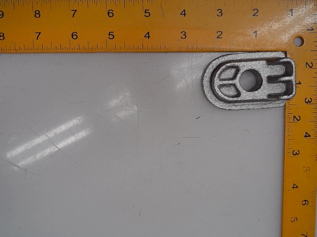 HXE37620 Plug for JOHN DEERE