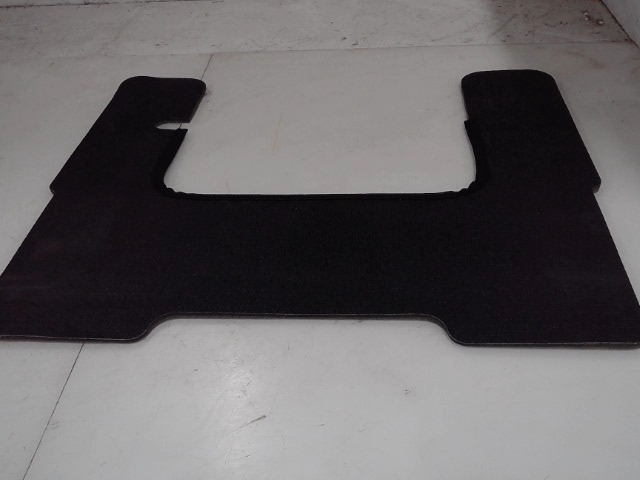 7196728 Insulator for BOBCAT