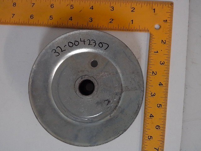 32-0042307 Pulley for AGCO
