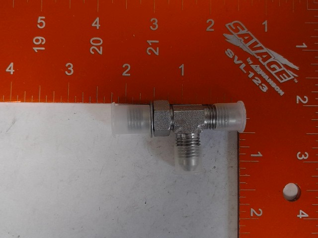 0307957 Tee for CATERPILLAR