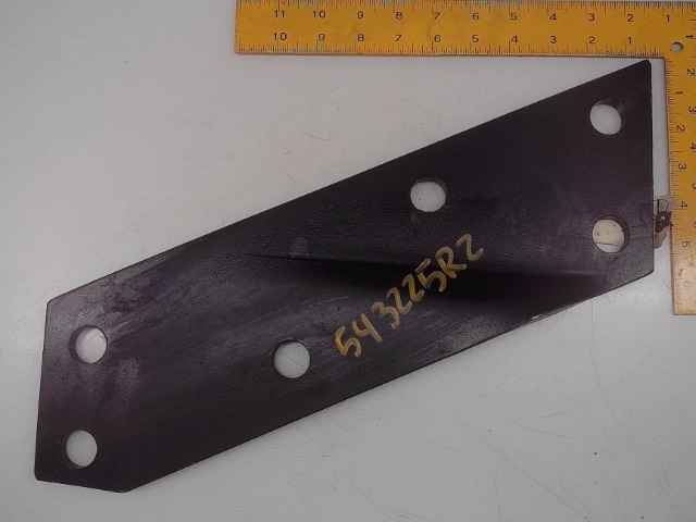 543225R2 Brkt for CUB CADET