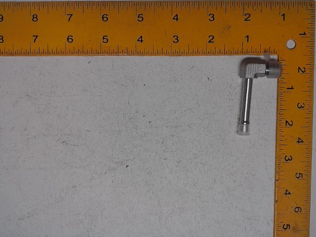 2Y-9402 Elbow Adapter