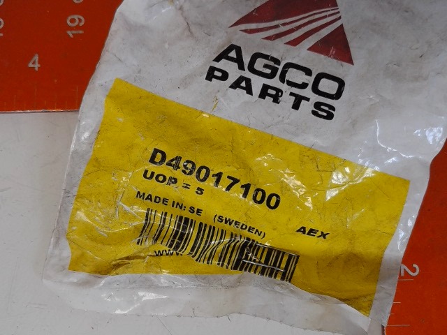 D49017100 Bushing for AGCO