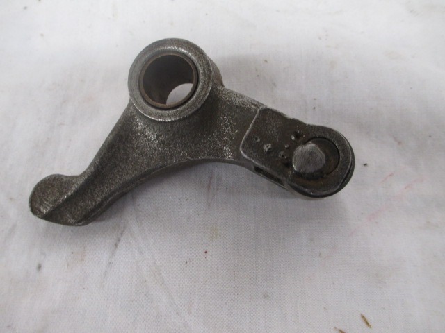 RT1045 AGCO Arm