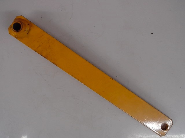 603-0657 Brkt for CUB CADET