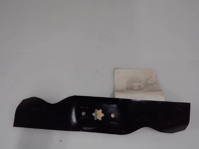 942-0543 Blade for CUB CADET