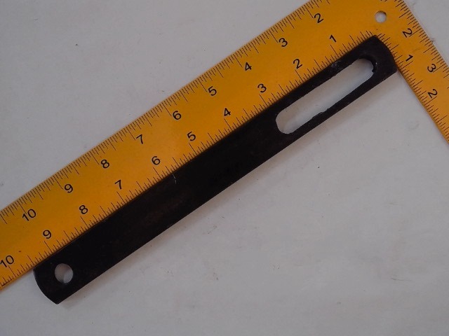 434906C1 Bar for CUB CADET