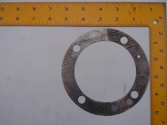 103949A Shim for AGCO