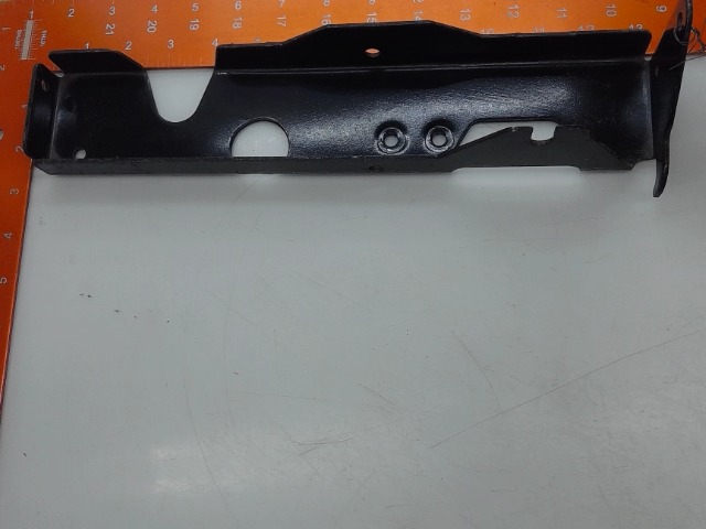 17629A-0637 Brkt for CUB CADET