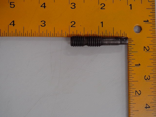 C7NNN772B Stud for CASE NEW HOLLAND