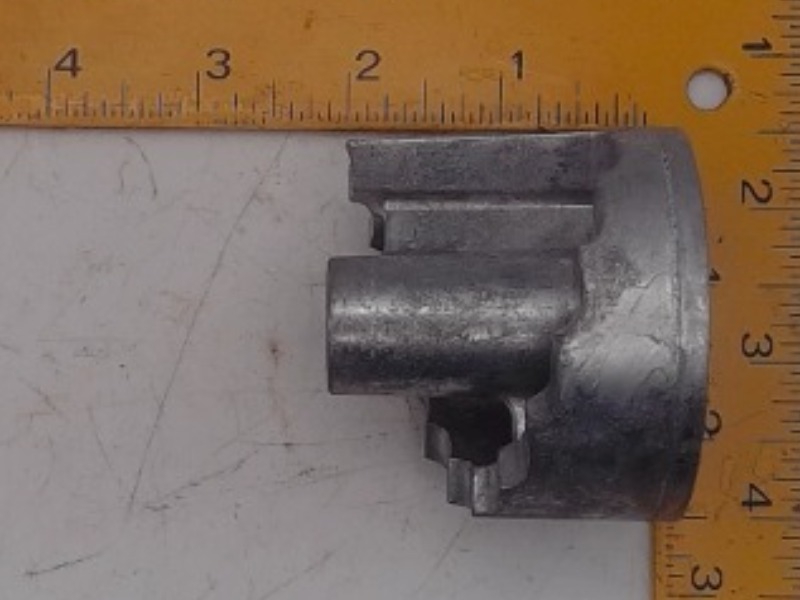 UC30733 Cam