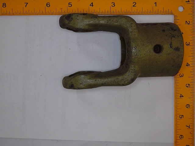 250-10052 Yoke for GEHL MANITOU