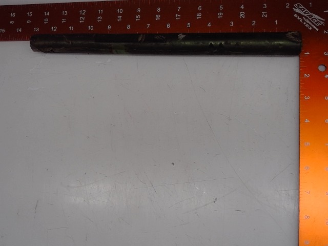 1613553M5 AGCO Rail